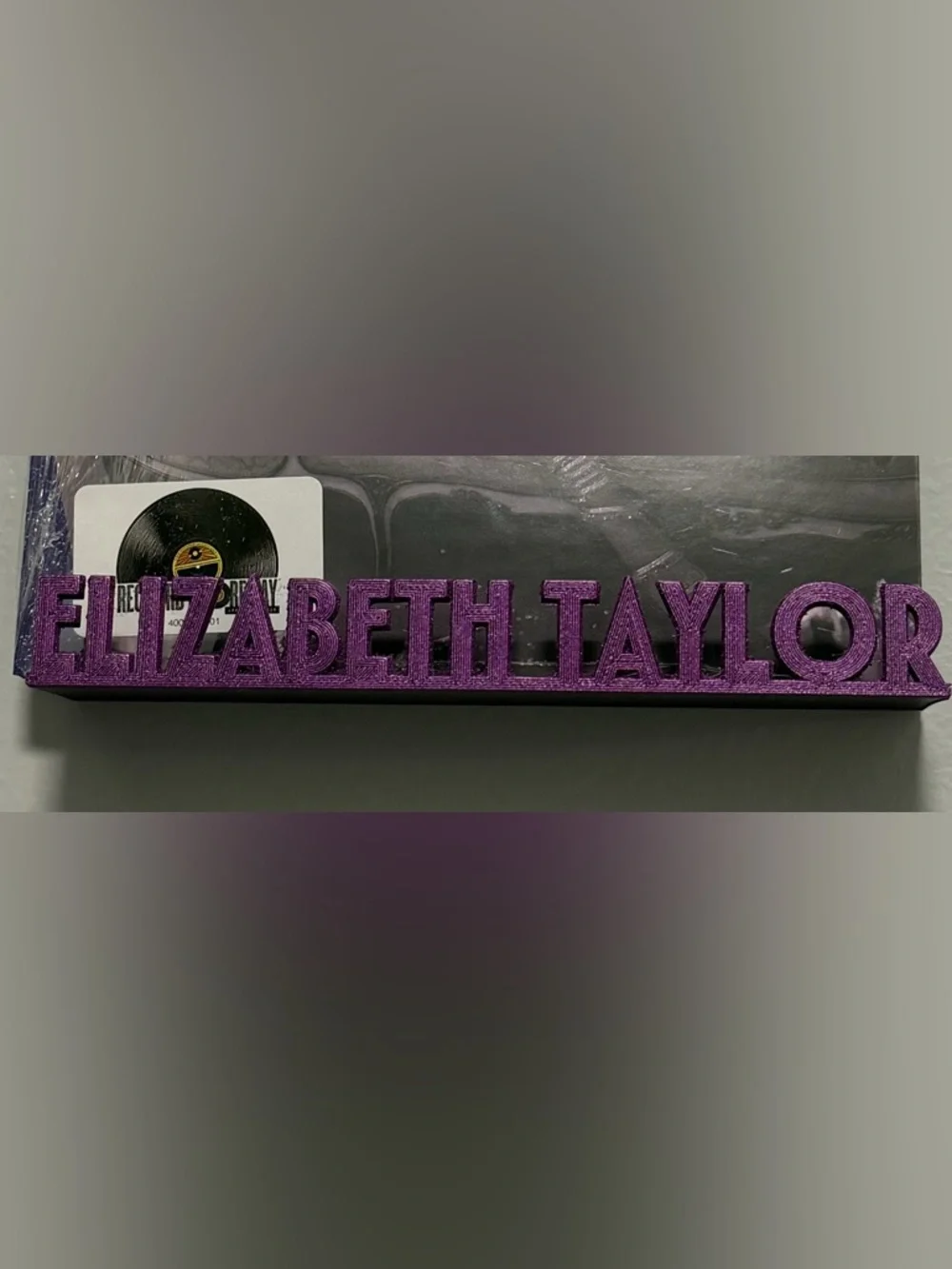 Elizabeth Taylor violet purple glitter 7” vinyl holder